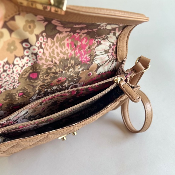 Vera Bradley Cream Pebble Leather Crossbody Shoulder Bag - Picture 10 of 11